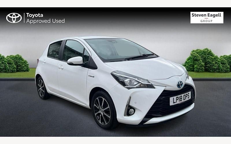 Used Toyota Yaris Hybrid 101 HP (74 kW) 2019 Hatchback