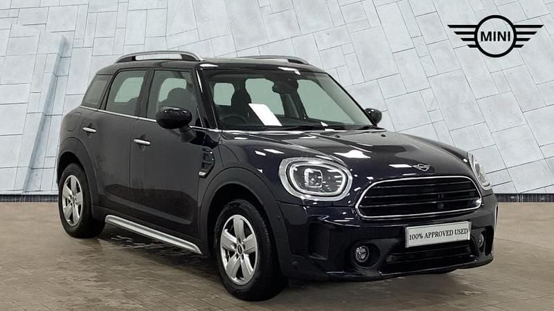 Black Used 2023 Mini Cooper Countryman Classic SUV | £22,995 (Fair price) - Image 1/4