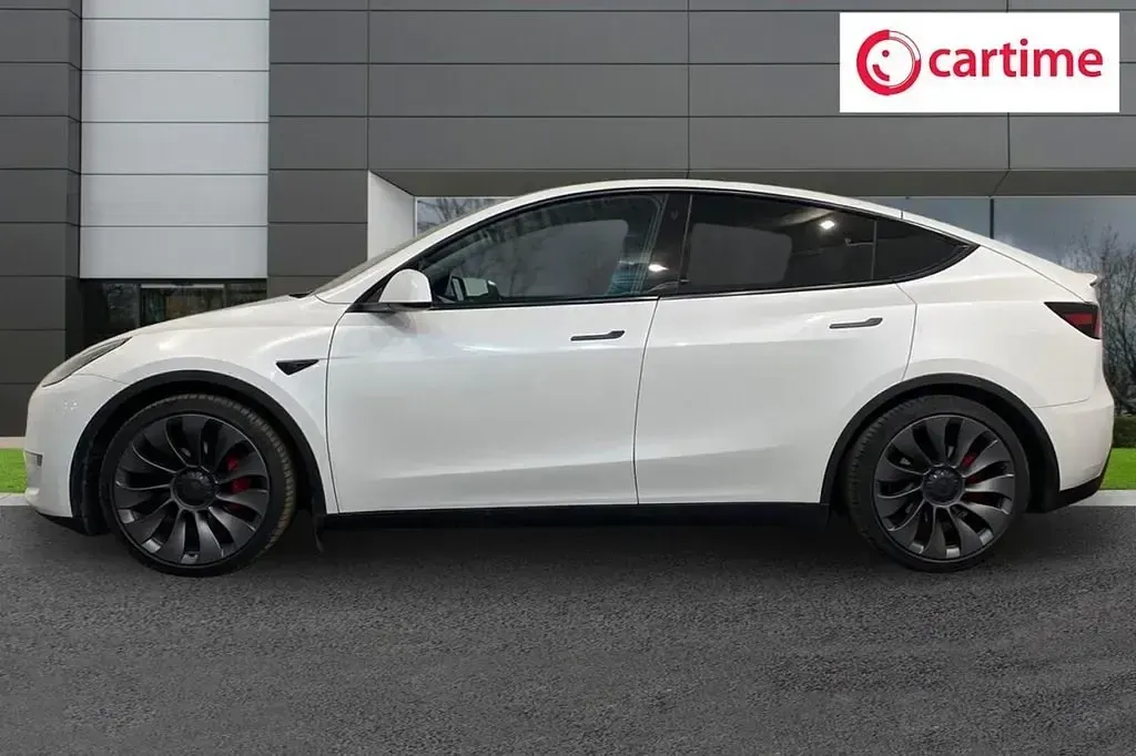 Używany Tesla Model Y Performance 313 kW (426 KM) 2022 Biały SUV