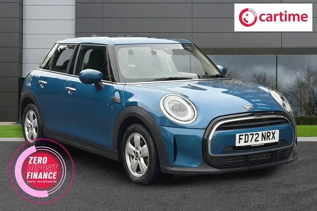 Used Mini Cooper Classic 136 HP (100 kW) 2022 Hatchback