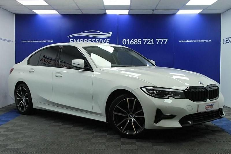 Used BMW 320 Sport Line 190 HP (139 kW) 2019 White Sedan