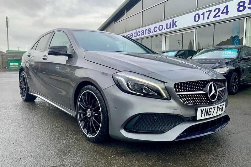 Used Mercedes A180 AMG Line Premium 109 HP (80 kW) 2017 Grey Hatchback