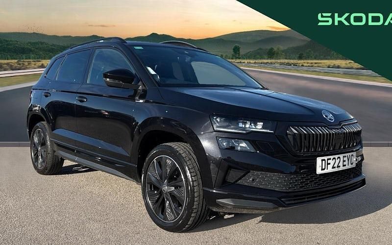 Used 2024 Skoda Karoq SportLine SUV | £22,468 (Good price) - Image 1/4