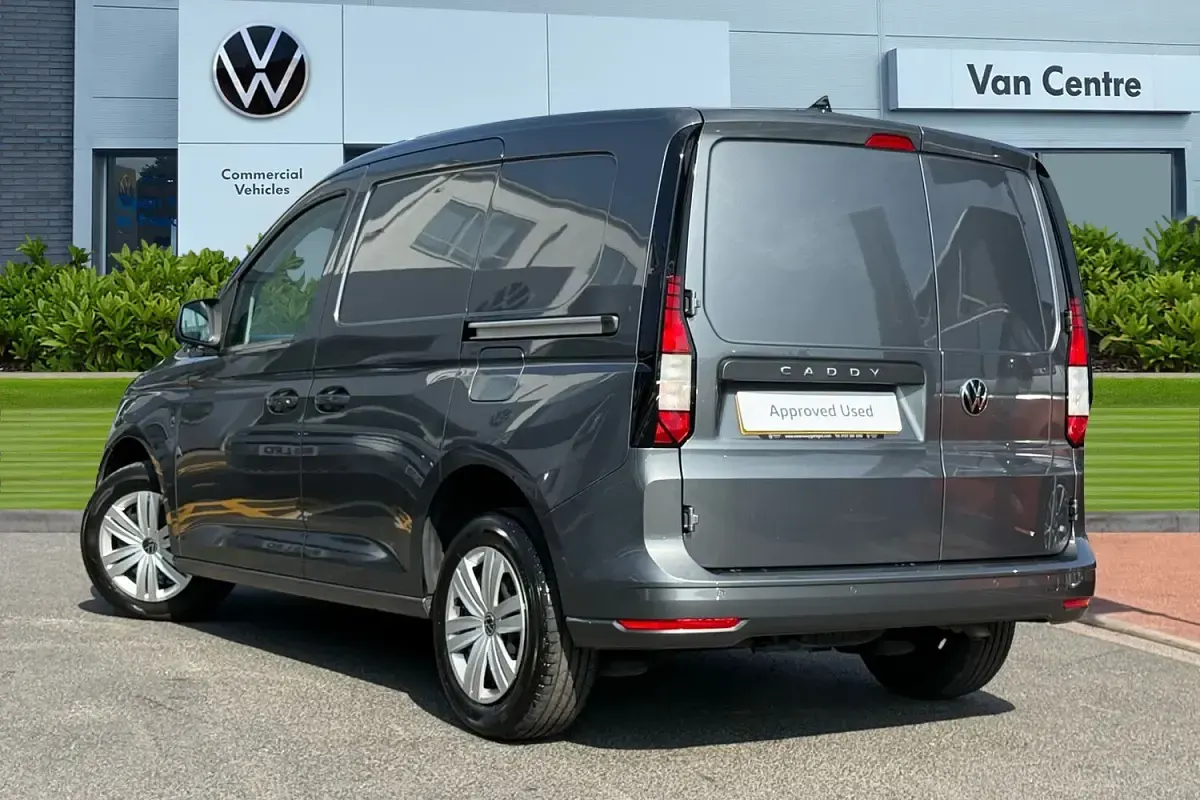 Used VW Caddy 122 HP (89 kW) 2025 Grey MPV
