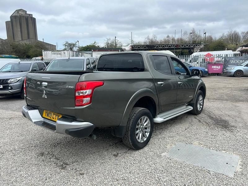 Used Mitsubishi L200 Warrior 181 HP (133 kW) 2019 Green Pickup