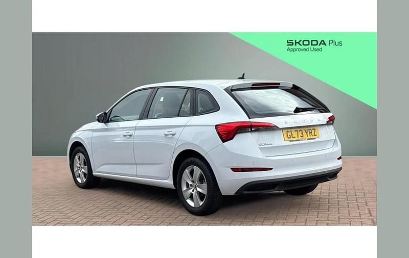 Used Skoda Scala SE 115 HP (84 kW) 2023 White Hatchback
