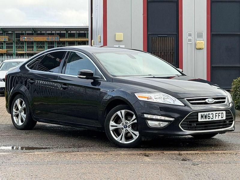Used Ford Mondeo Business Edition 163 HP (119 kW) 2013 Black Hatchback