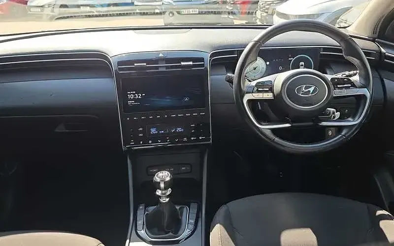 Used Hyundai Tucson SE 150 HP (110 kW) 2021 Grey SUV