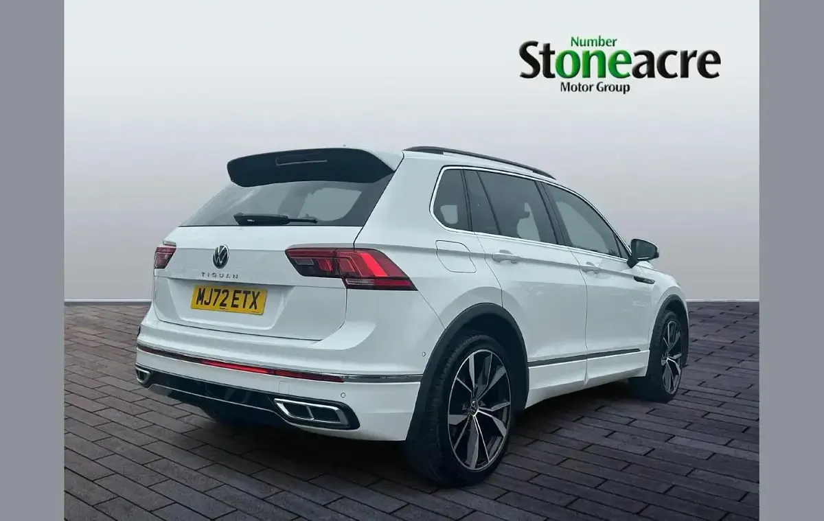 Used VW Tiguan R-line 150 HP (110 kW) 2022 White SUV