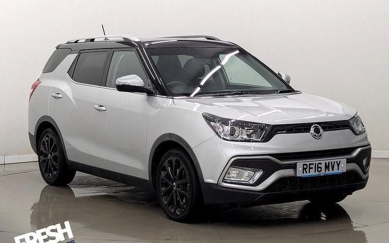 Used 2017 Ssangyong Tivoli Estate | £8,990 (Fair price) - Image 1/4