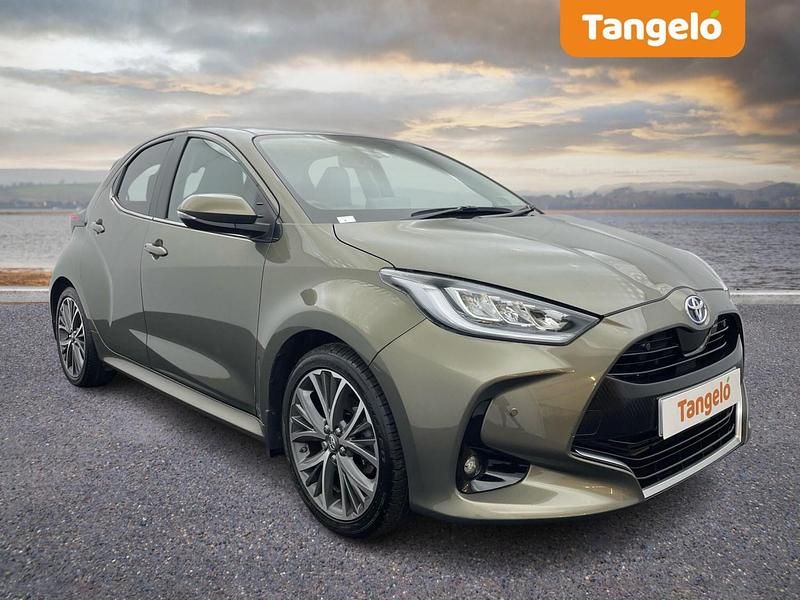 Bronze Used 2022 Toyota Yaris Hybrid Hatchback | £17,452 (Fair price) - Image 1/4
