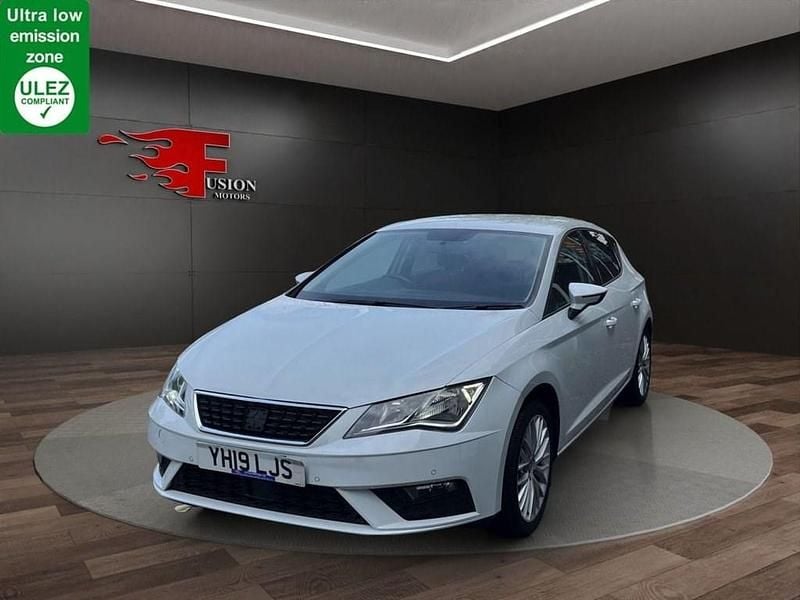 White Used 2019 Seat Leon SE Dynamic Hatchback | £9,500 (Good price) - Image 1/4