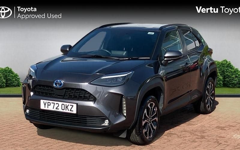 Used Toyota Yaris Hybrid Design 116 HP (85 kW) 2026 Estate