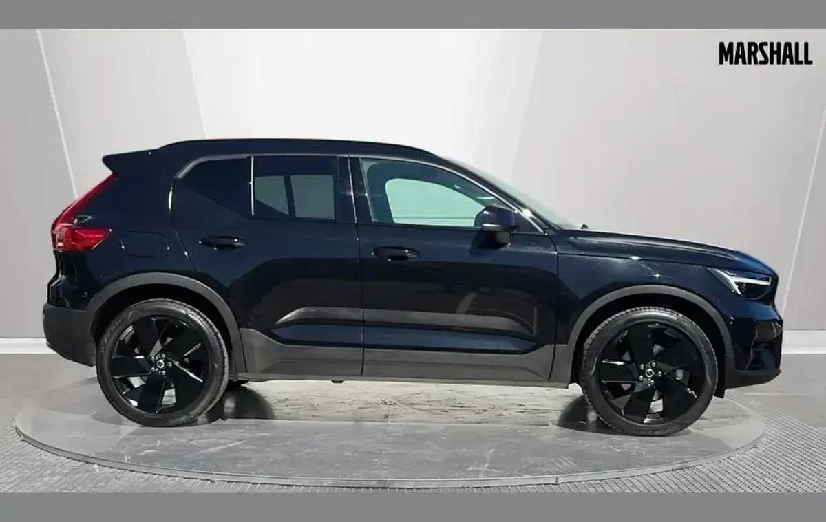 Used Volvo XC40 Plus 194 HP (142 kW) 2025 Black SUV