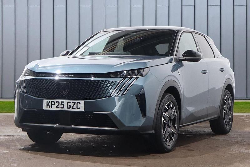 Used Peugeot 3008 GT 134 HP (98 kW) 2025 Blue SUV