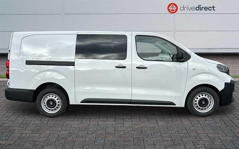 New Vauxhall Vivaro 150 HP (110 kW) 2025 Solid  kaolin white MPV