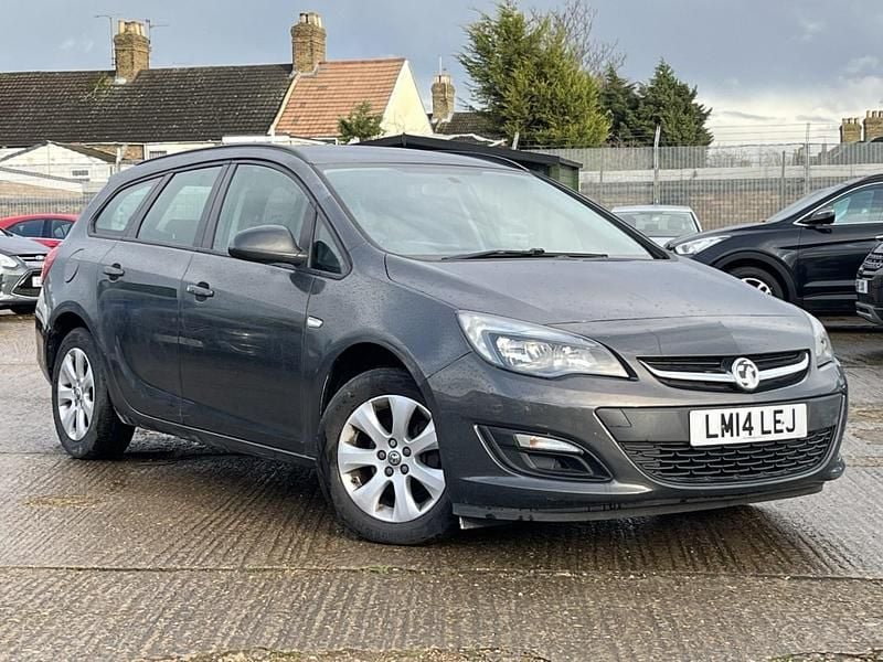 Used Vauxhall Astra Design Edition 2014 Grey Estate