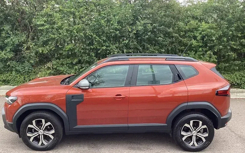 Used Dacia Duster Expression 131 HP (96 kW) 2025 Terracotta Estate