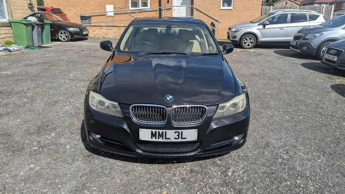 Usado BMW 320 170 CV (125 kW) 2009 Negro Berlina