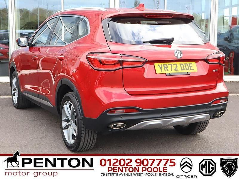 Used MG HS Excite 162 HP (119 kW) 2022 Red SUV