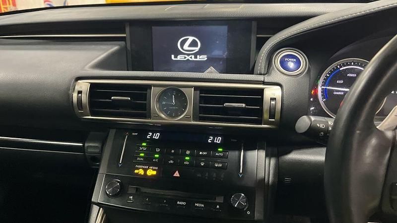 Used Lexus IS300h Luxury Line 2014 Silver Sedan