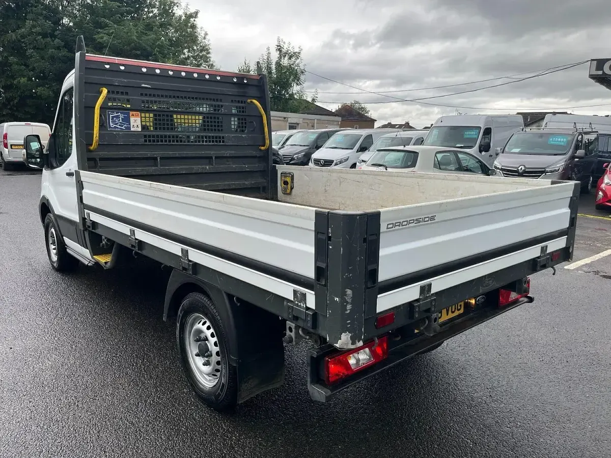 Used Ford Transit 130 HP (95 kW) 2020 White Cabriolet