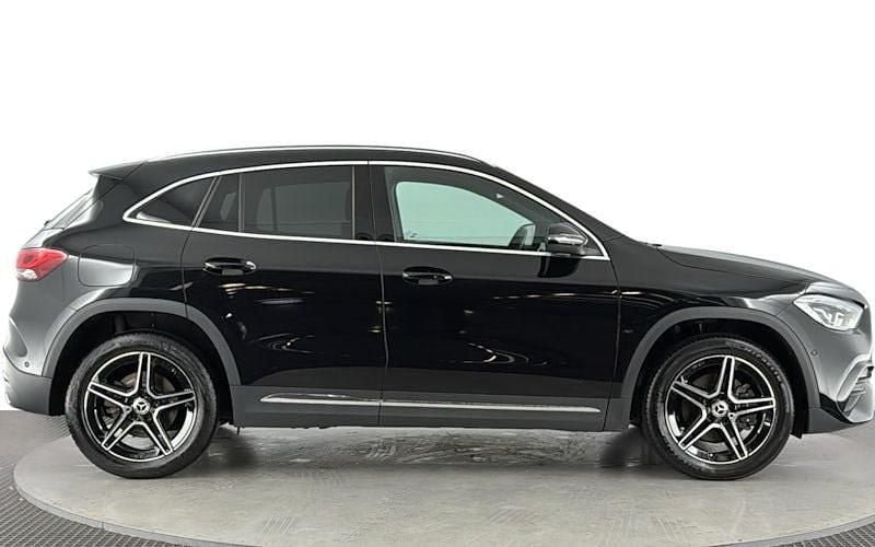Used Mercedes GLA250 Executive 218 HP (160 kW) 2022 Black SUV