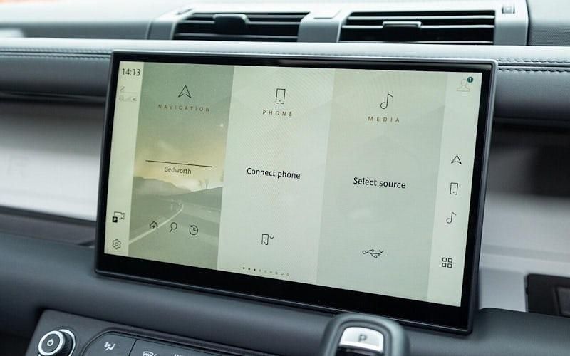 Used Land Rover Defender HSE 249 HP (183 kW) 2024 Black SUV