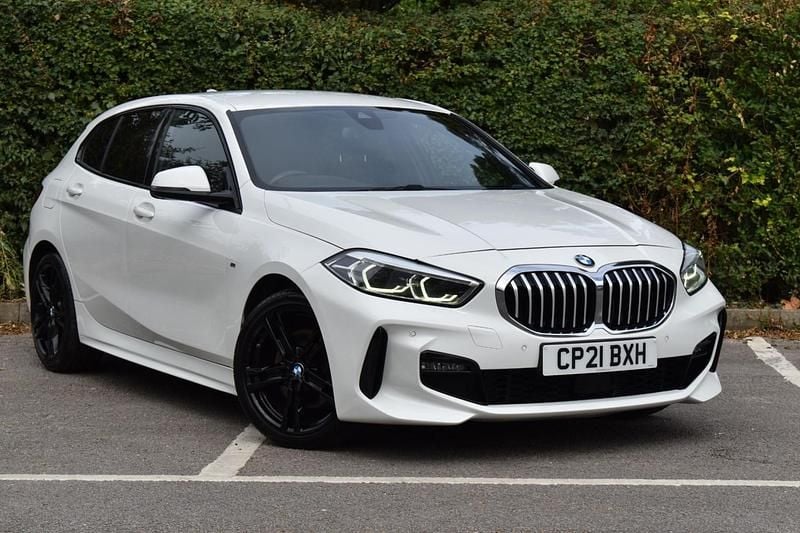White Used 2021 BMW 118 M Sport Hatchback | £13,290 (Good price) - Image 1/4