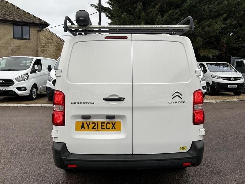 Used Citroën Dispatch 99 HP (72 kW) 2021 White MPV