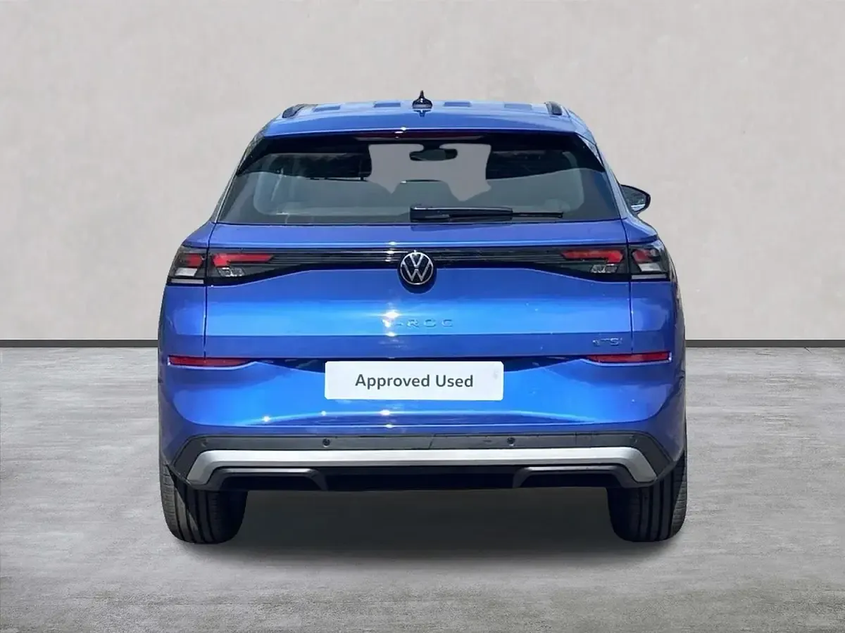 Used VW T-Roc Life 113 HP (83 kW) 2026 Blue SUV