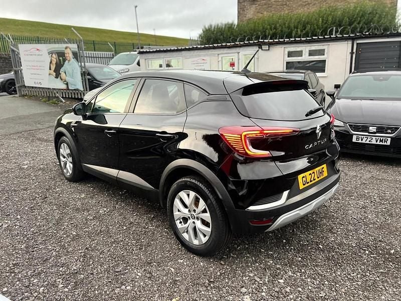 Used Renault Captur Iconic 2022 Black SUV