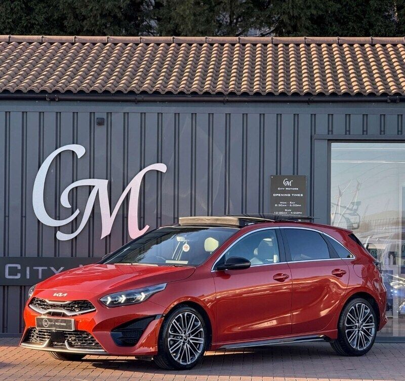 Orange Used 2023 Kia Ceed GT-Line S Hatchback | £21,990 (Expensive) - Image 1/4