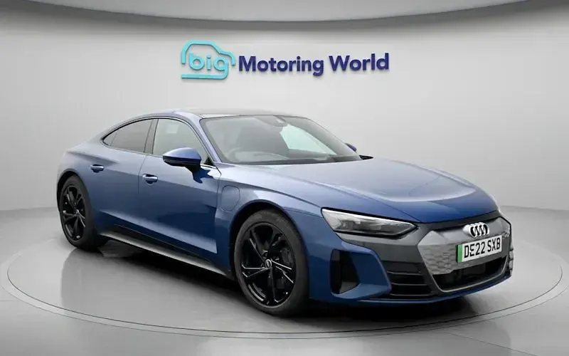 Usado Audi e-tron GT quattro 389 kW (530 HP) 2024 Sedan