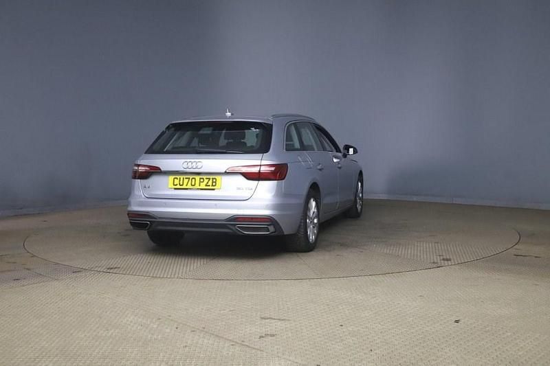 Used Audi A4 Comfort 136 HP (100 kW) 2020 Silver Estate