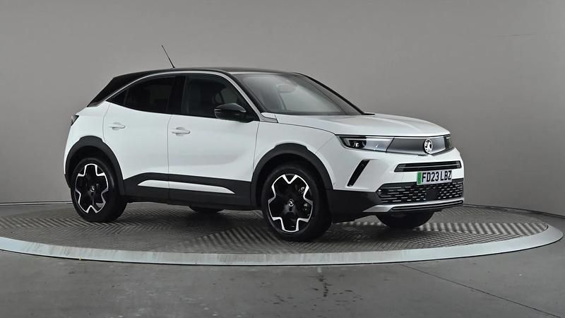 White Used 2023 Vauxhall Mokka Ultimate SUV | £14,498 (Fair price) - Image 1/3