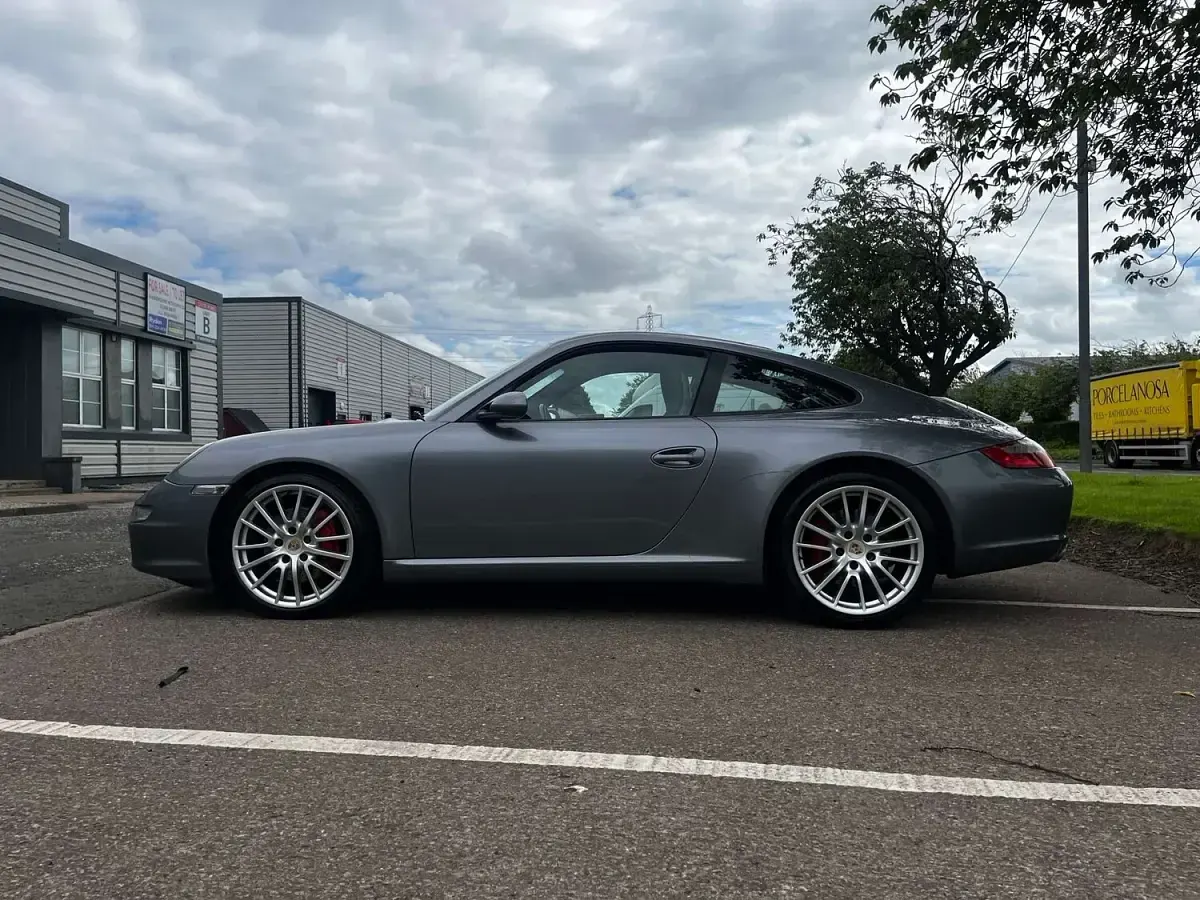 Used Porsche 911 Carrera 2005 Silver Coupe