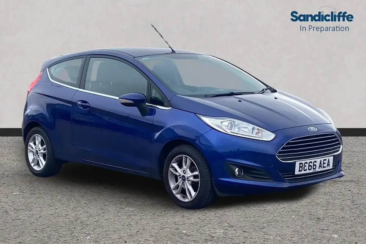 Used Ford Fiesta Zetec 82 HP (60 kW) 2017 Hatchback