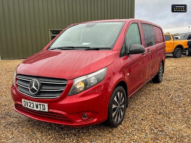 Used Mercedes Vito Premium 2023 Red Van