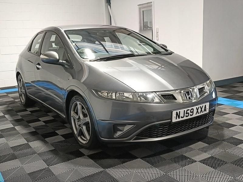 Grey Used 2009 Honda Civic SE Hatchback | £2,495 (Fair price) - Image 1/4