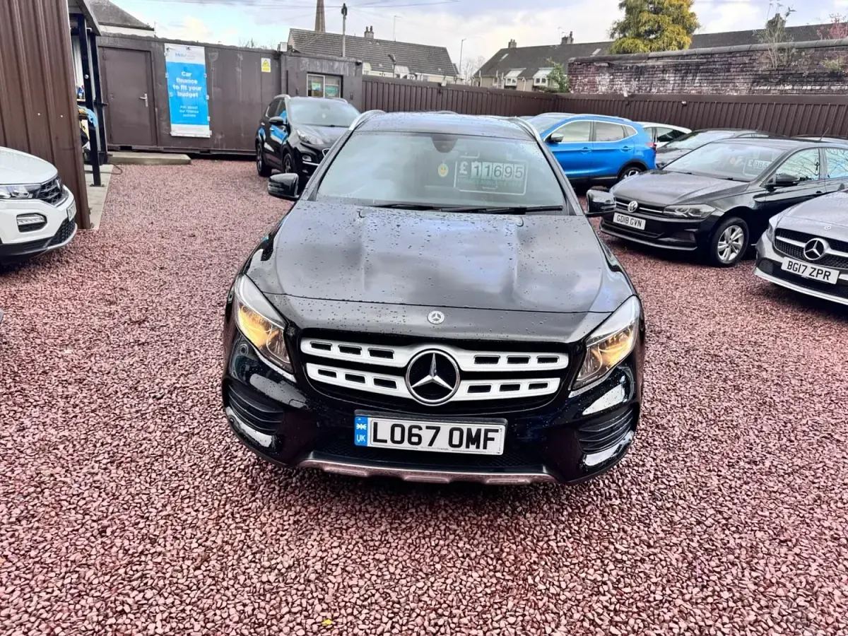 Used Mercedes GLA200 AMG line 136 HP (100 kW) 2017 Black SUV