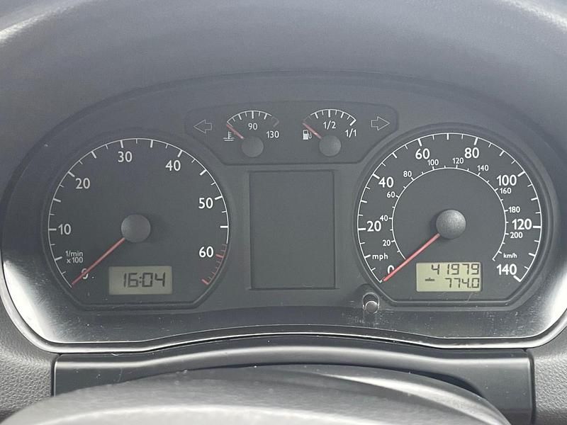 Used VW Polo SE 2003 Blue Hatchback