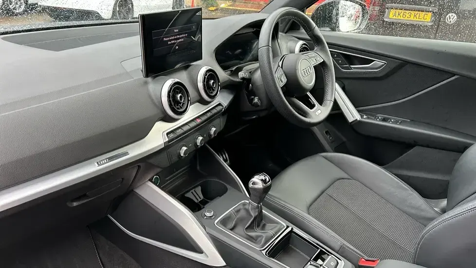 Used Audi Q2 S-Line 116 HP (85 kW) 2025 Black SUV