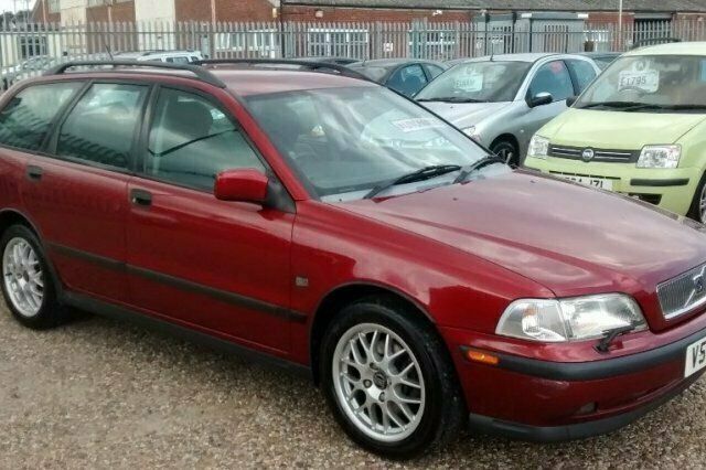 Used Volvo V40 2000 Estate