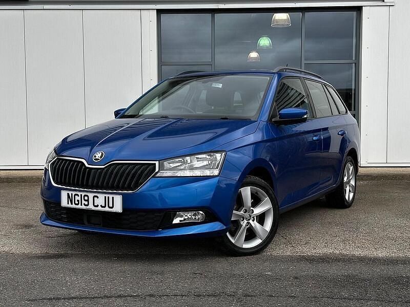 Used Skoda Fabia SE L 110 HP (80 kW) 2019 Blue Estate