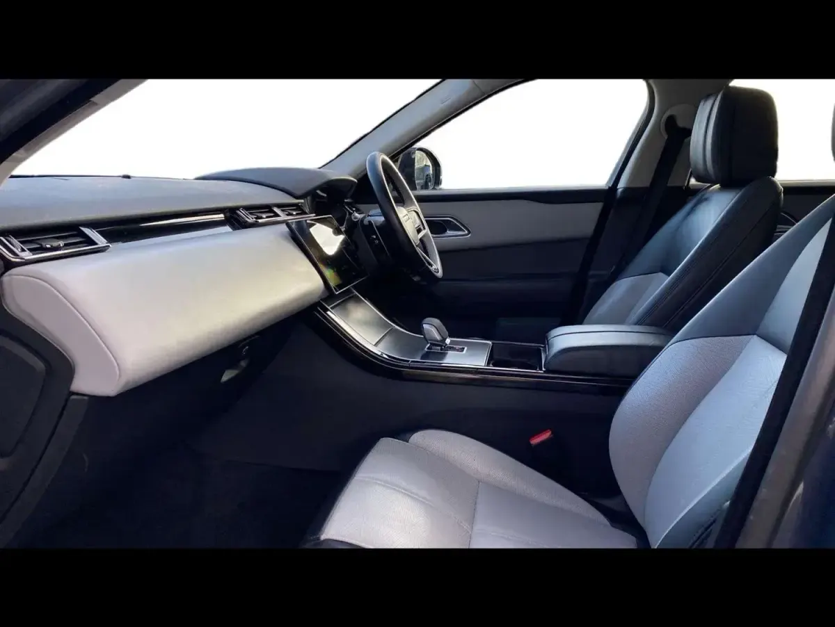Second-hand Land Rover Range Rover Velar HSE Dynamic 2024 Albastru SUV