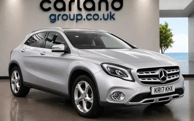 Used Mercedes GLA200 Premium Plus 136 HP (100 kW) 2019 SUV