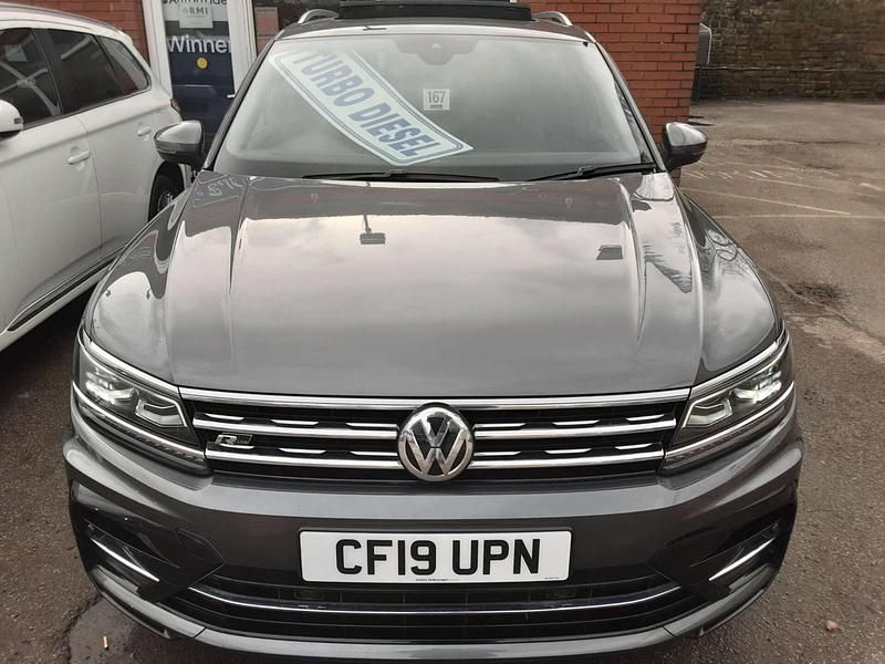 Used VW Tiguan R-line 150 HP (110 kW) 2019 Grey SUV