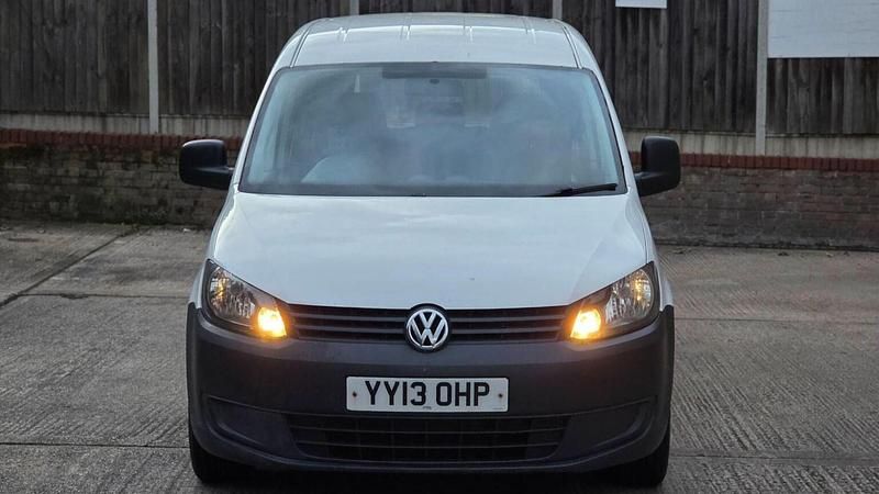 Used VW Caddy Maxi 140 HP (102 kW) 2013 White MPV