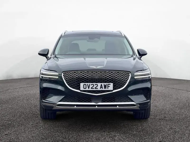 Used Genesis GV70 304 HP (223 kW) 2022 Green SUV